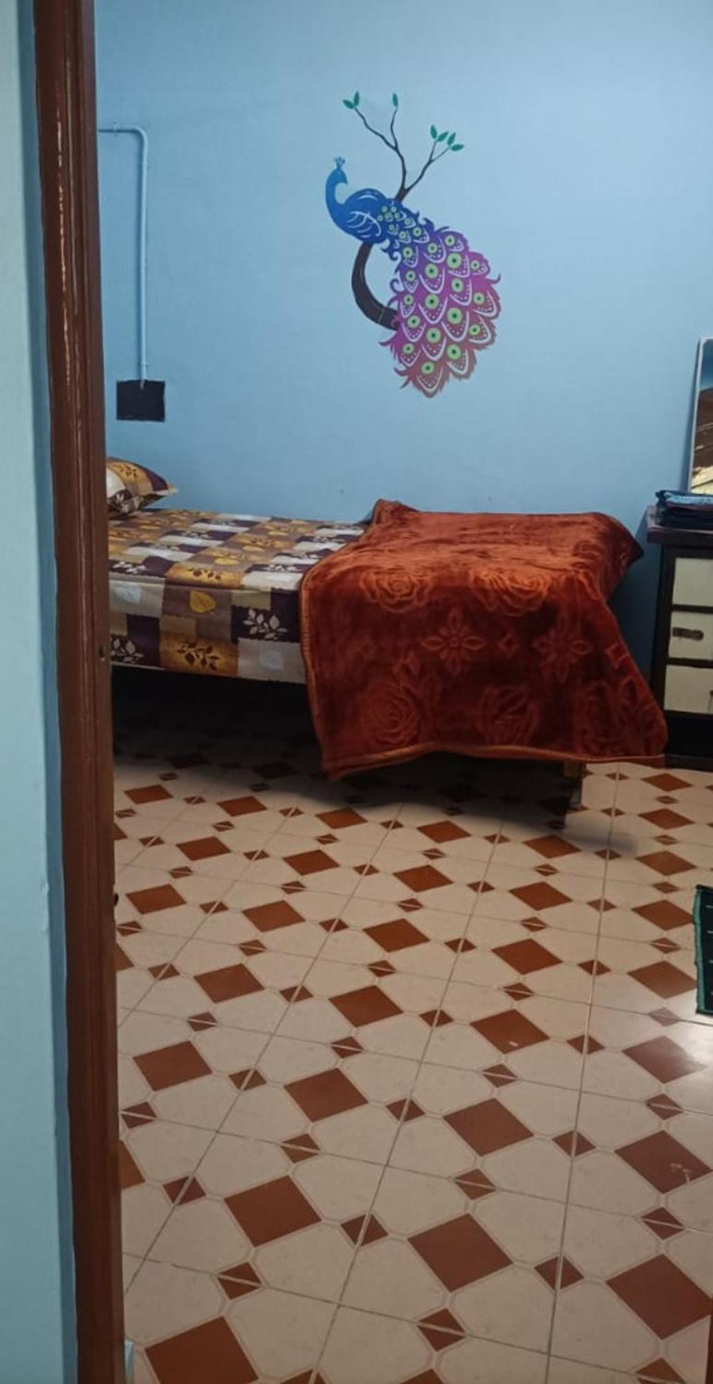 Anbu Ramana Guest House Tiruvannāmalai Exteriör bild