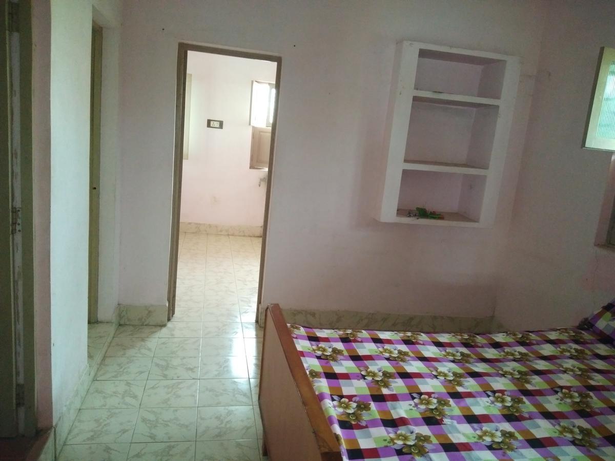 Anbu Ramana Guest House Tiruvannāmalai Exteriör bild
