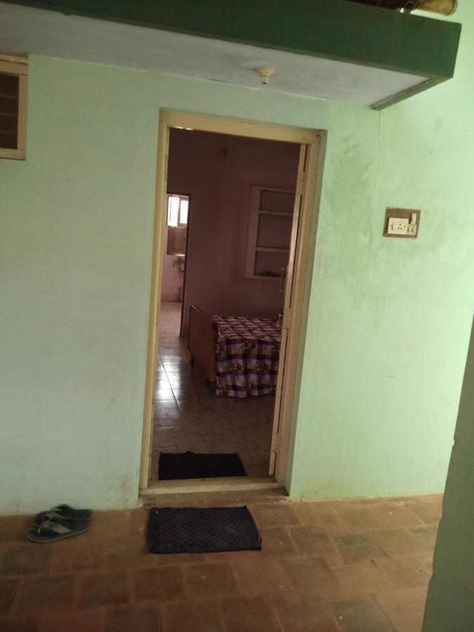 Anbu Ramana Guest House Tiruvannāmalai Exteriör bild