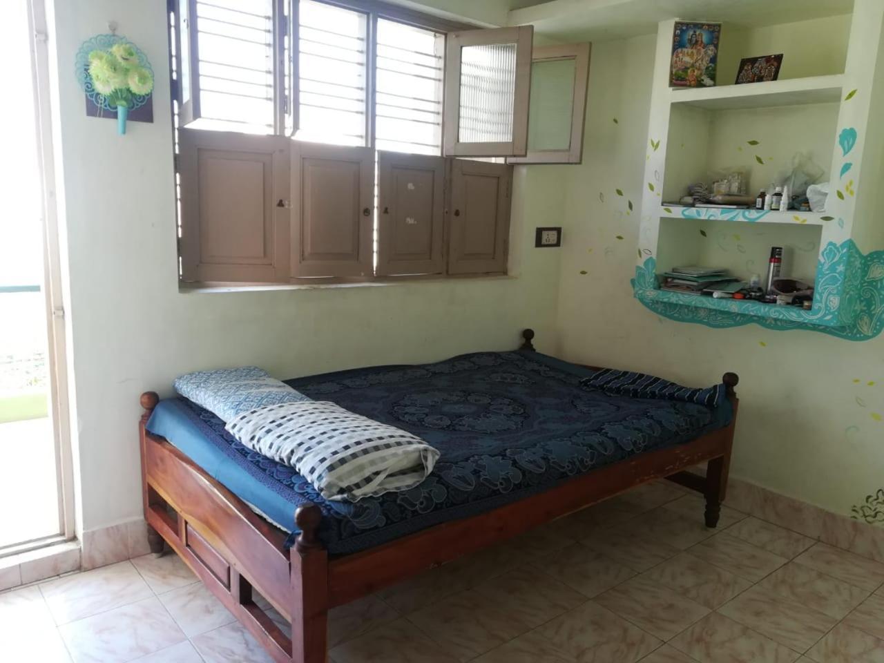 Anbu Ramana Guest House Tiruvannāmalai Exteriör bild