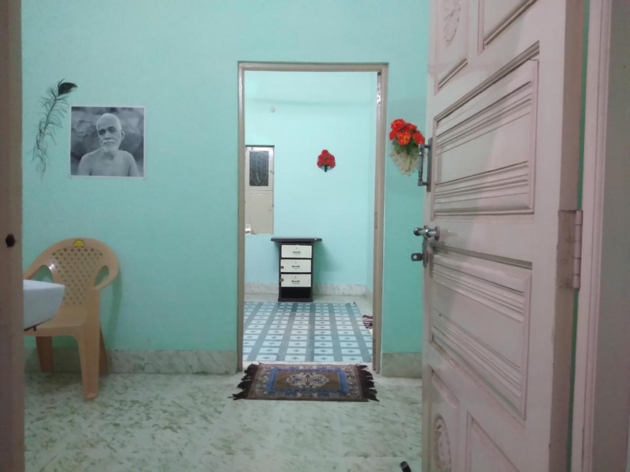 Anbu Ramana Guest House Tiruvannāmalai Exteriör bild