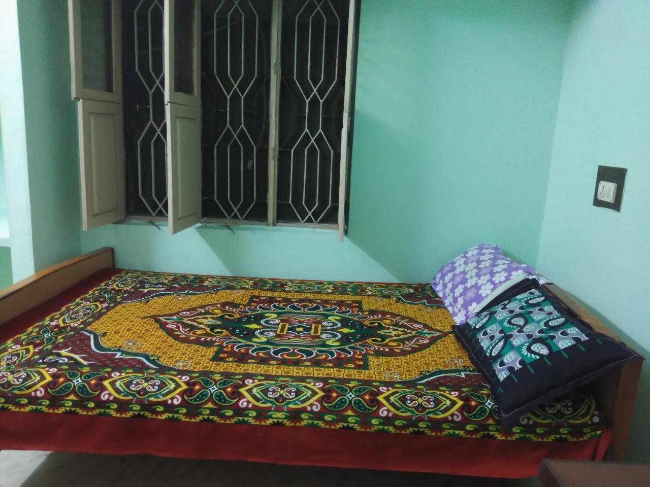 Anbu Ramana Guest House Tiruvannāmalai Exteriör bild